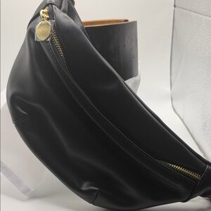 Elegant Black Leather rabanne fanny pack